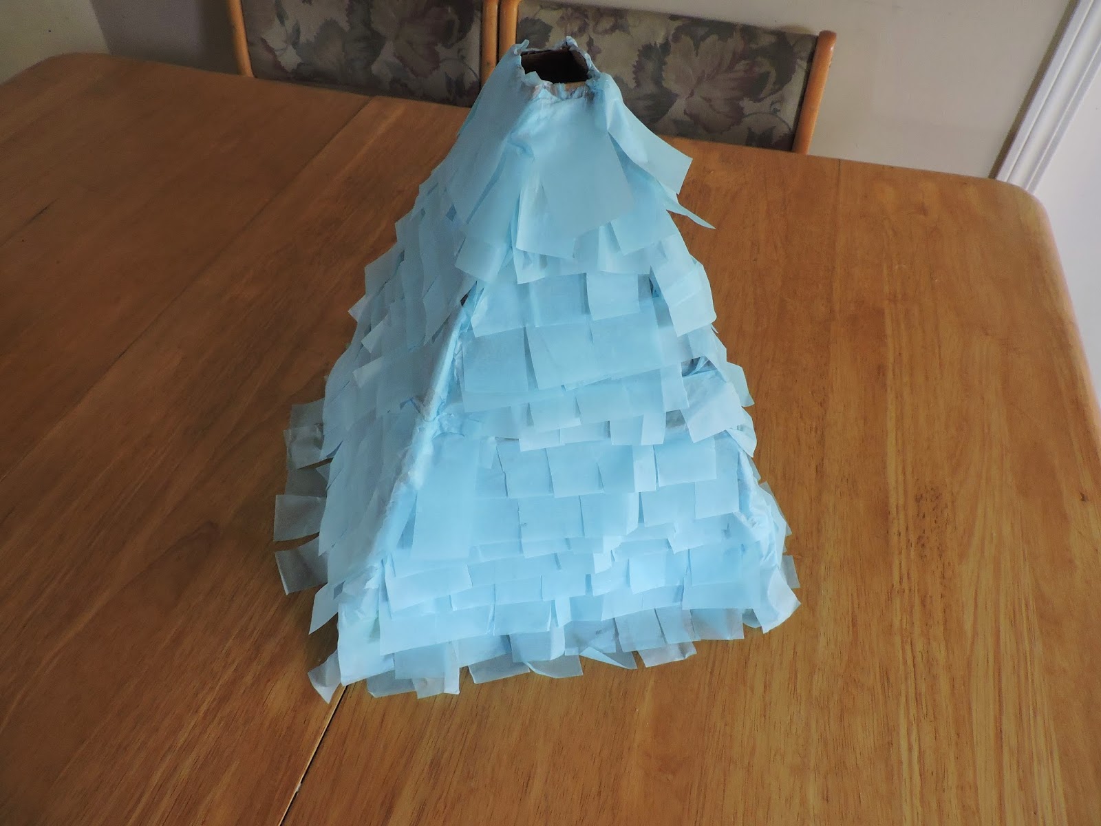 Funky Frugal Mommy DIY Elsa Pinata